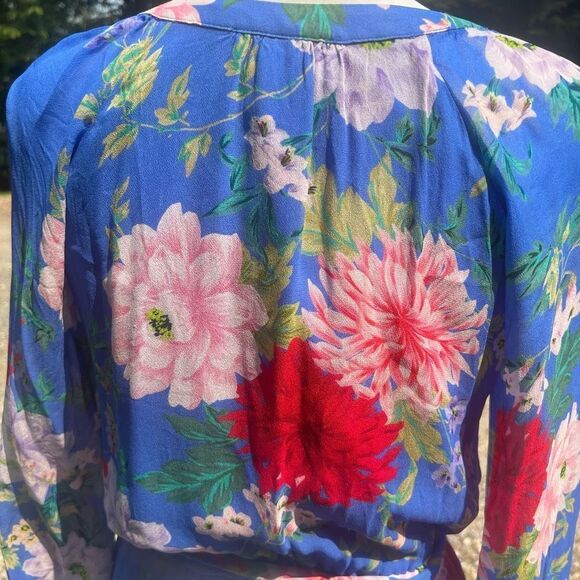 Yumi Kim Sz 0 Blue with floral pattern, chiffon, long sleeve mini dress. - Picture 11 of 16